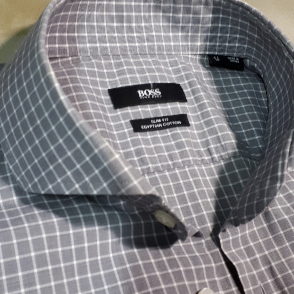 Hugo Boss Shirt - Picture 2 of 4